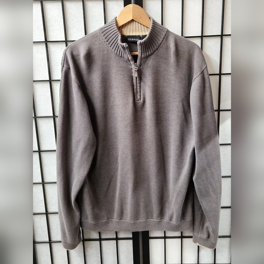 George Half Zip Sweater. Grey Large (42/44)